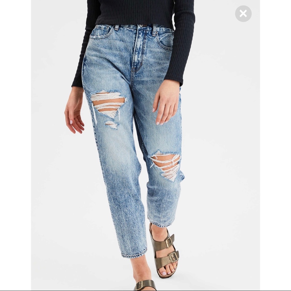 American Eagle High Waist Mom Jeans Curvy